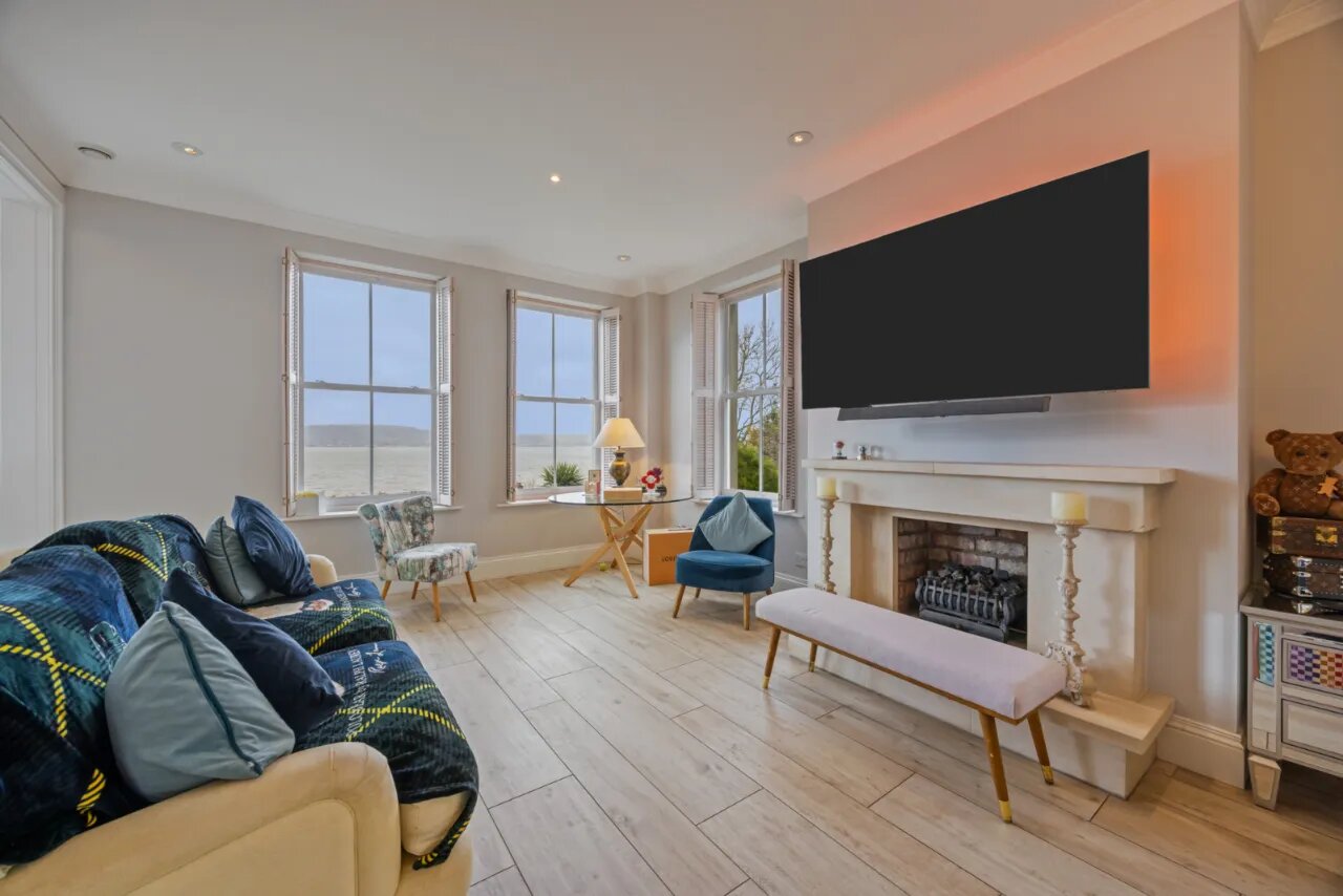 Ivy Lodge, 22 Circular Road West, Cultra, Holywood, County Down, BT18 0AX