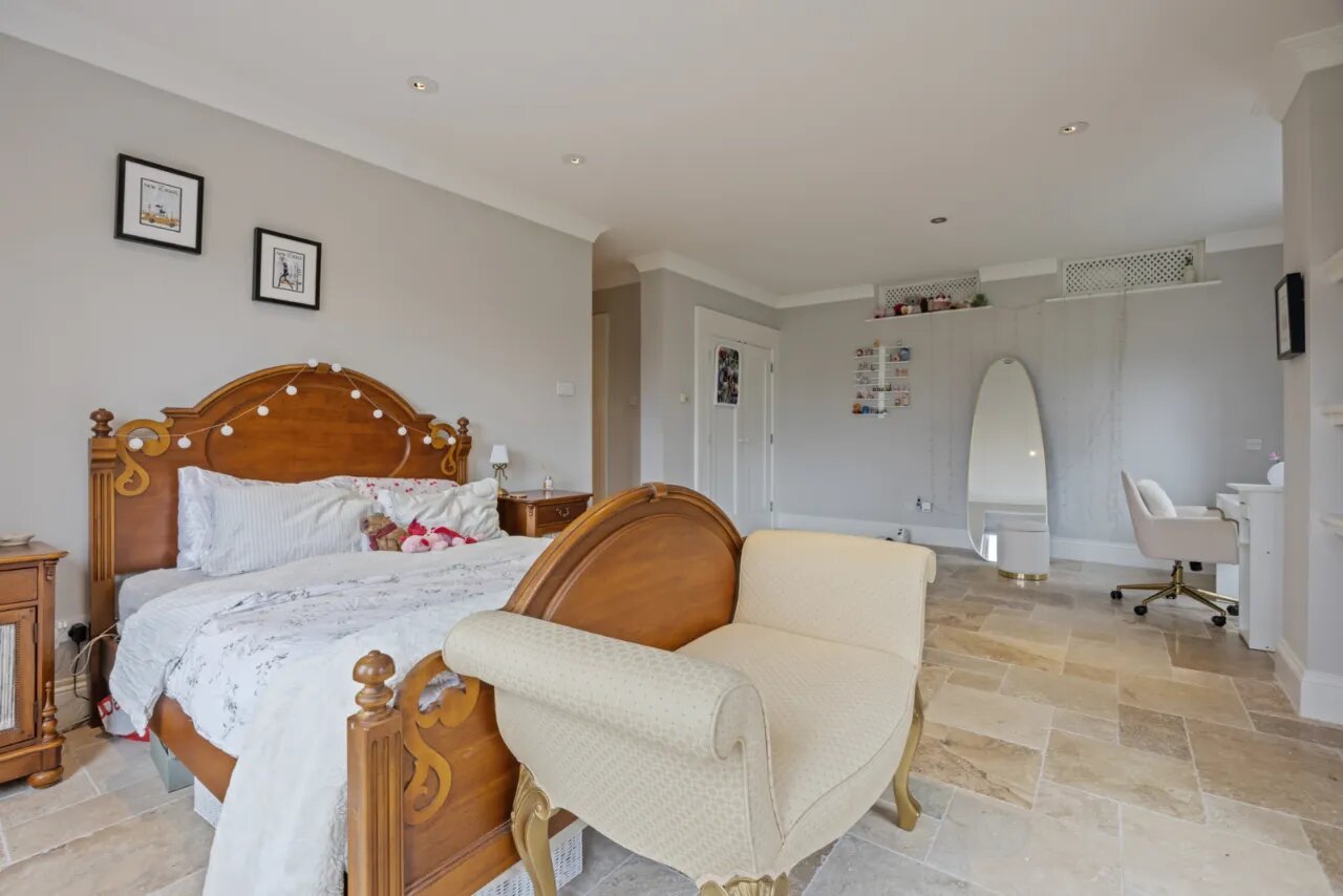 Ivy Lodge, 22 Circular Road West, Cultra, Holywood, County Down, BT18 0AX