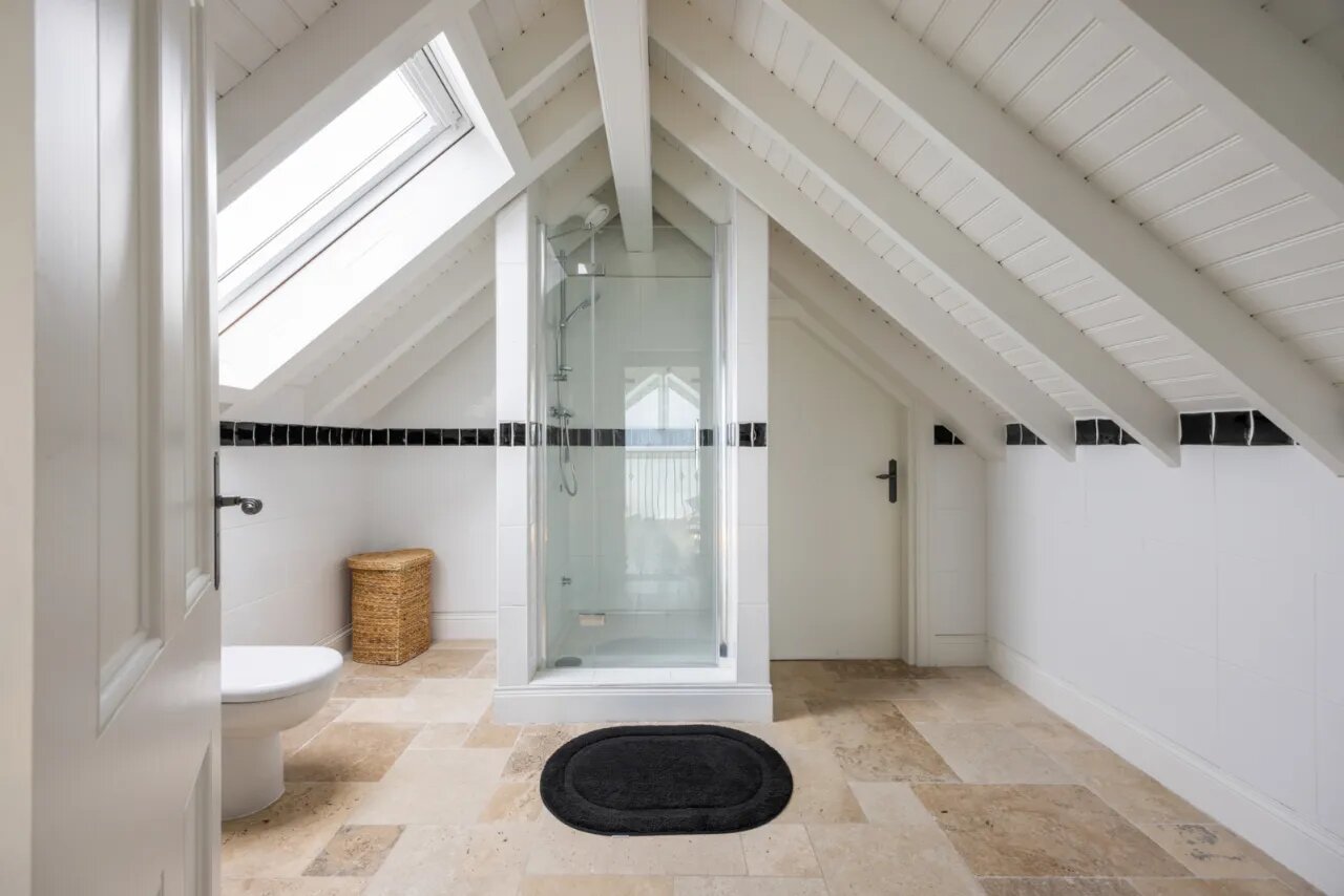 Ivy Lodge, 22 Circular Road West, Cultra, Holywood, County Down, BT18 0AX