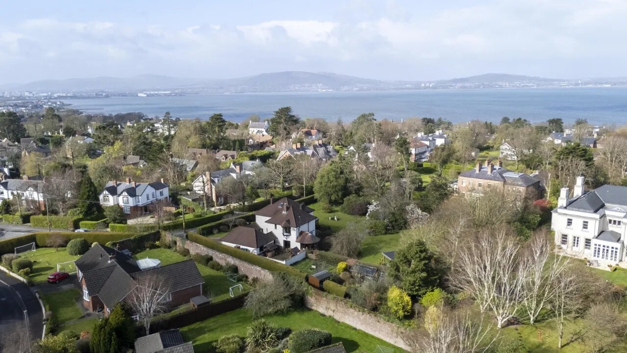 17 Old Cultra Road, Cultra, Holywood, County Down, BT18 0AE