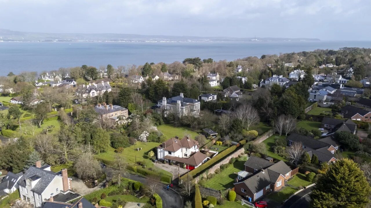17 Old Cultra Road, Cultra, Holywood, County Down, BT18 0AE