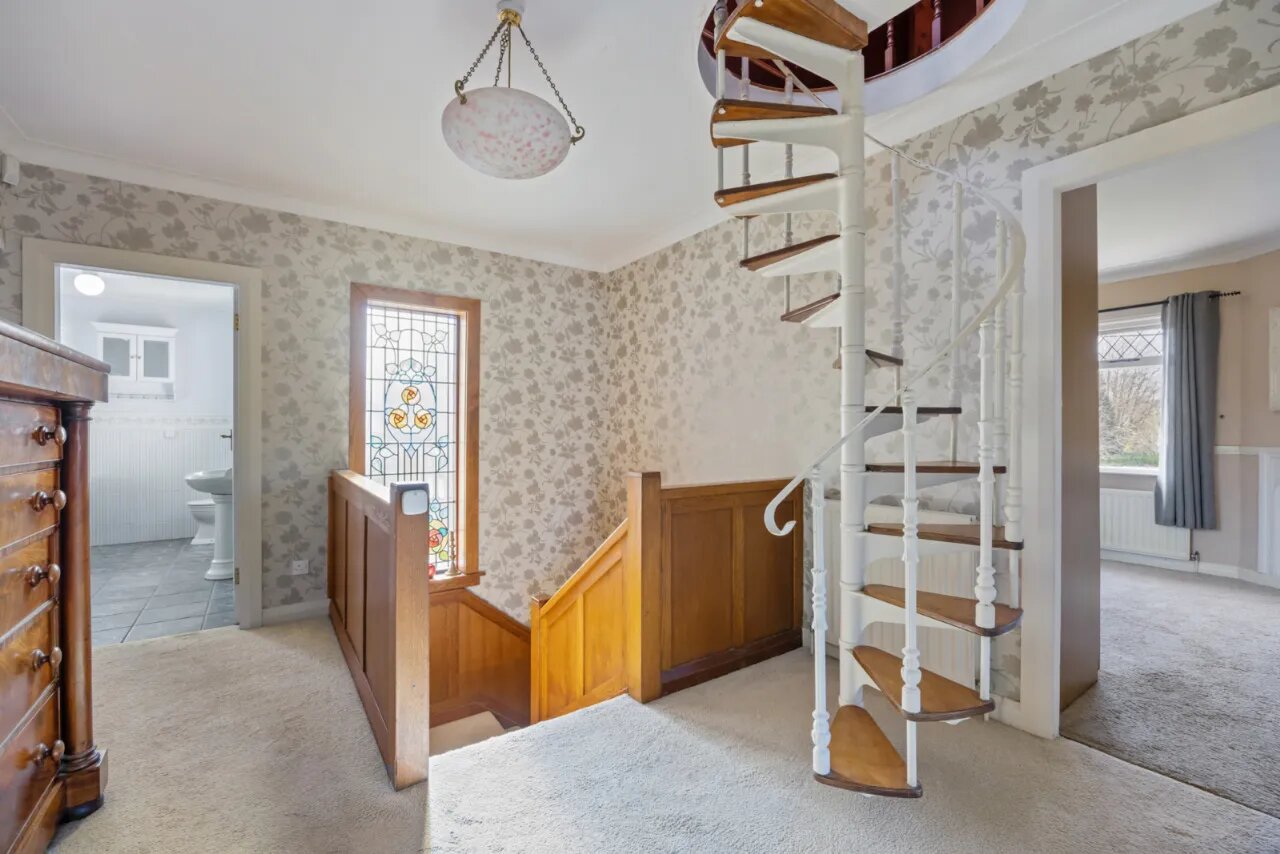 17 Old Cultra Road, Cultra, Holywood, County Down, BT18 0AE