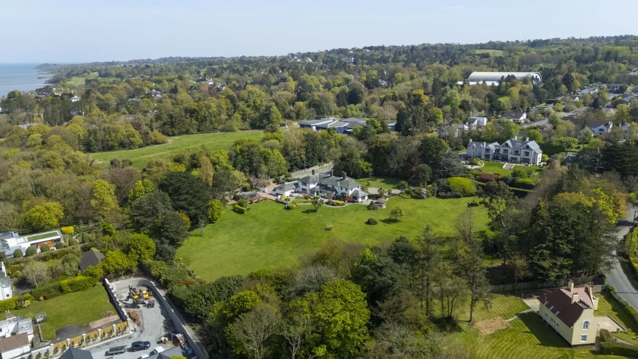 'Killymard', 17 Circular Road East, Cultra, Holywood, County Down, BT18 0HA