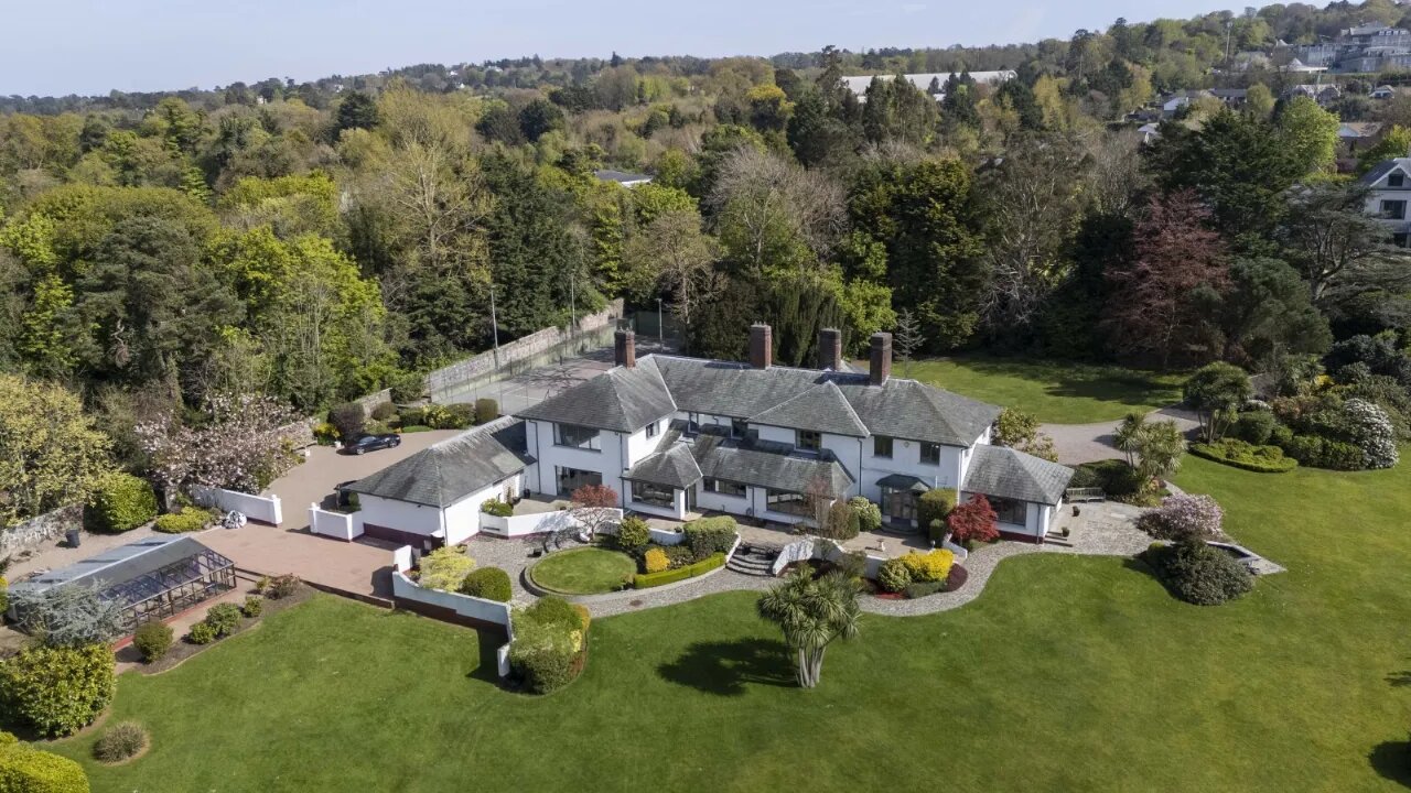 'Killymard', 17 Circular Road East, Cultra, Holywood, County Down, BT18 0HA