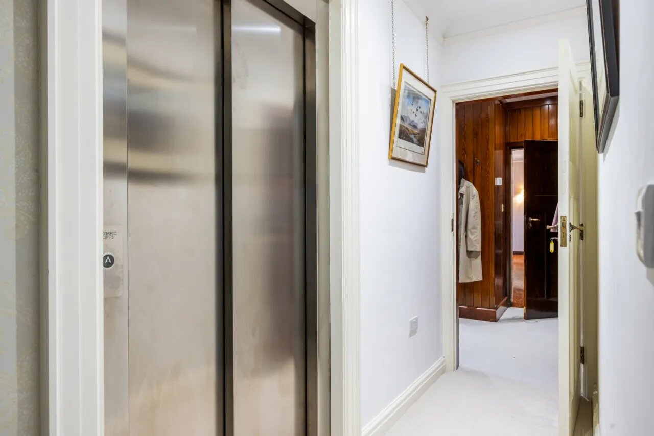 'Killymard', 17 Circular Road East, Cultra, Holywood, County Down, BT18 0HA