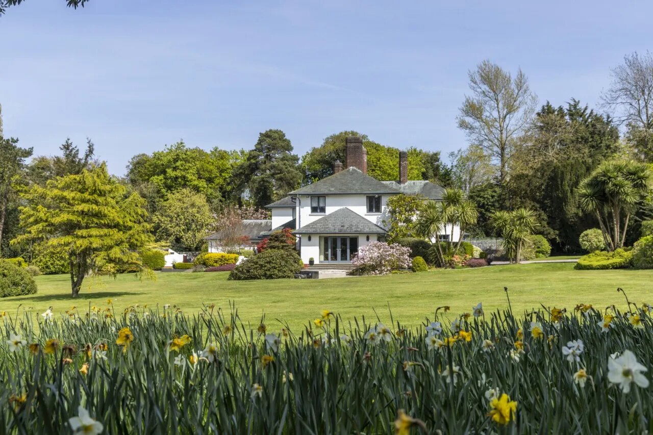 'Killymard', 17 Circular Road East, Cultra, Holywood, County Down, BT18 0HA