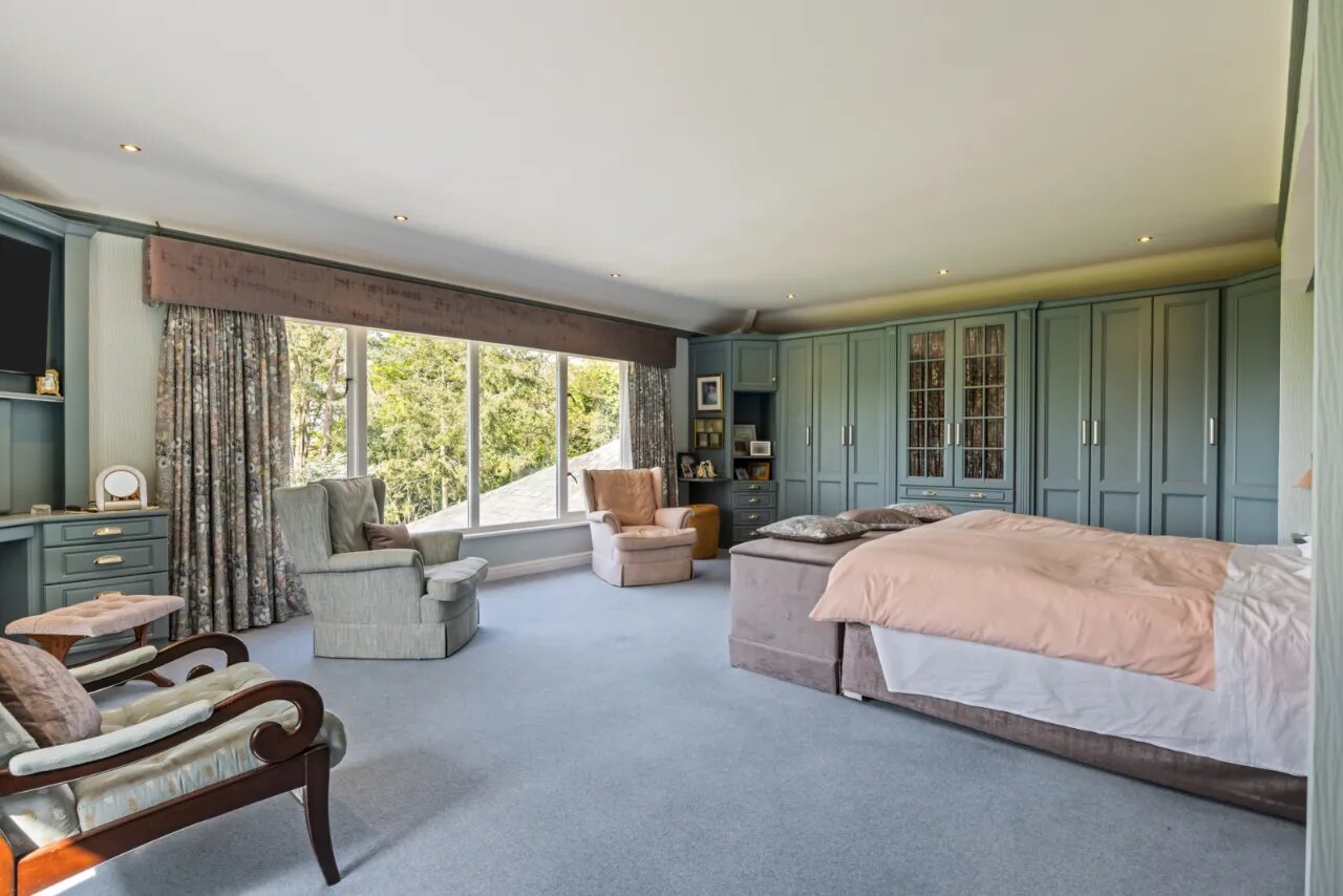 'Killymard', 17 Circular Road East, Cultra, Holywood, County Down, BT18 0HA