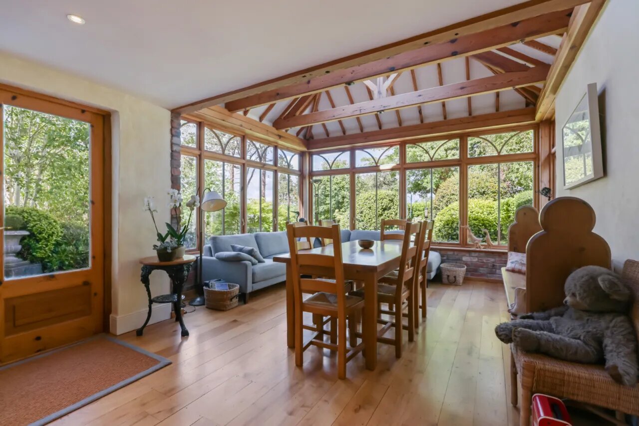 Slinden House, 21 Station Road, Holywood, County Down, BT18 0BP