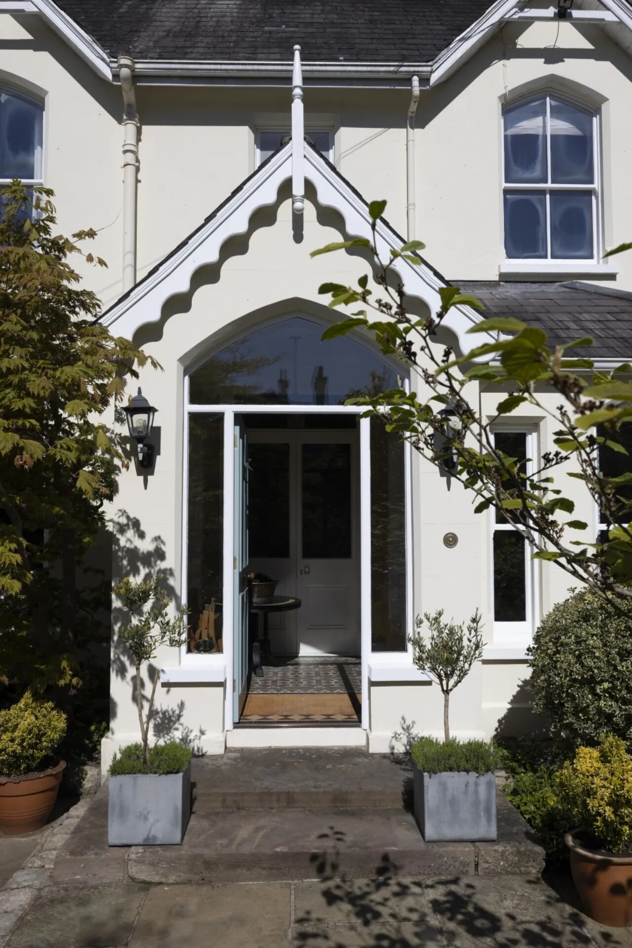 Slinden House, 21 Station Road, Holywood, County Down, BT18 0BP