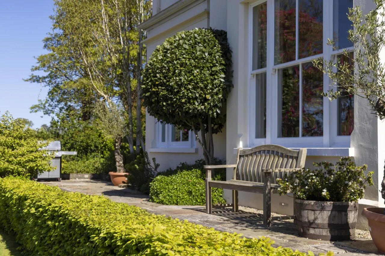 Slinden House, 21 Station Road, Holywood, County Down, BT18 0BP