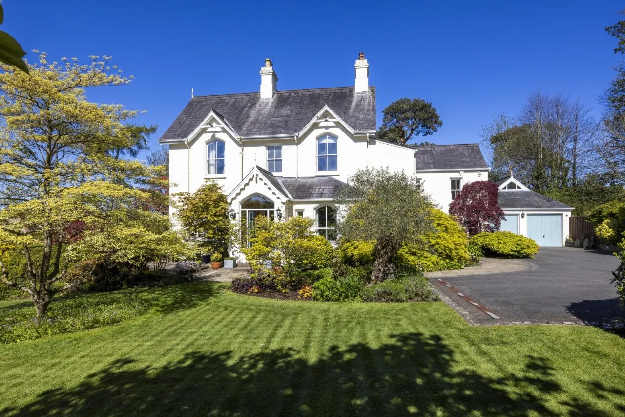 Slinden House, 21 Station Road, Holywood, County Down, BT18 0BP