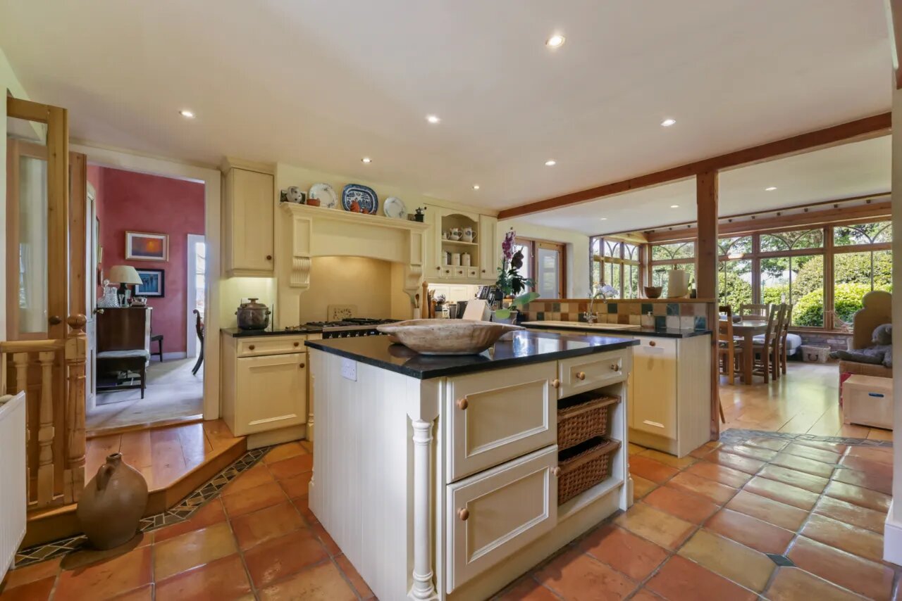 Slinden House, 21 Station Road, Holywood, County Down, BT18 0BP