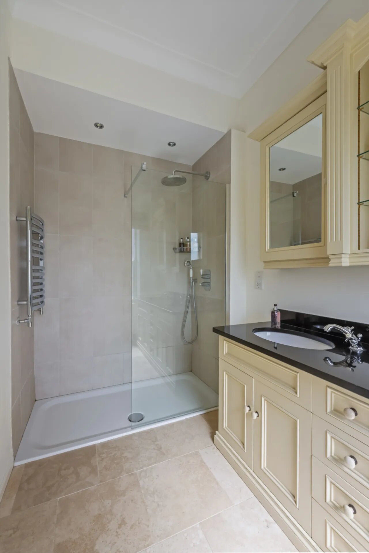 Slinden House, 21 Station Road, Holywood, County Down, BT18 0BP