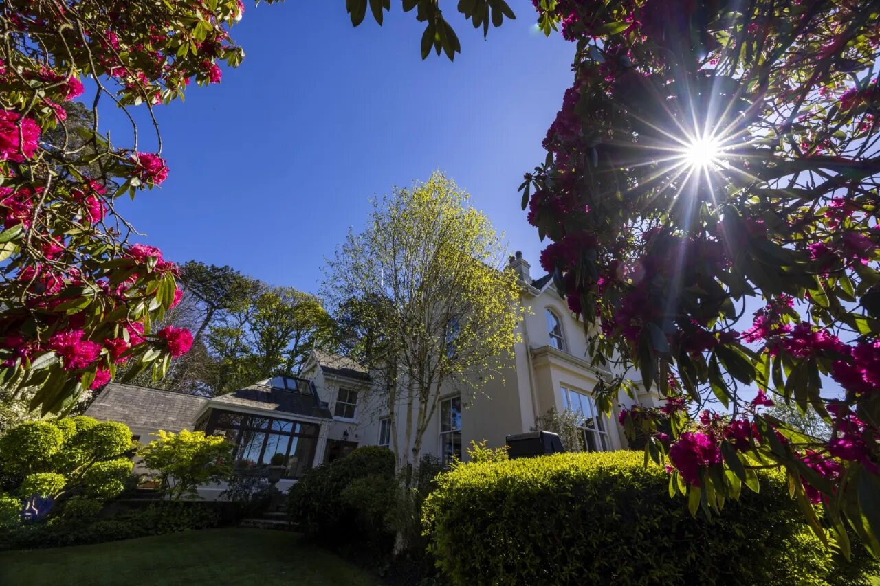 Slinden House, 21 Station Road, Holywood, County Down, BT18 0BP