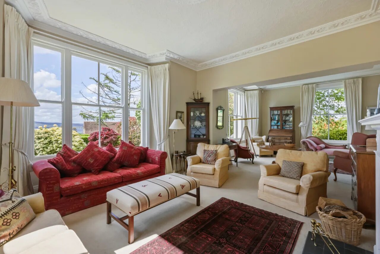 Slinden House, 21 Station Road, Holywood, County Down, BT18 0BP
