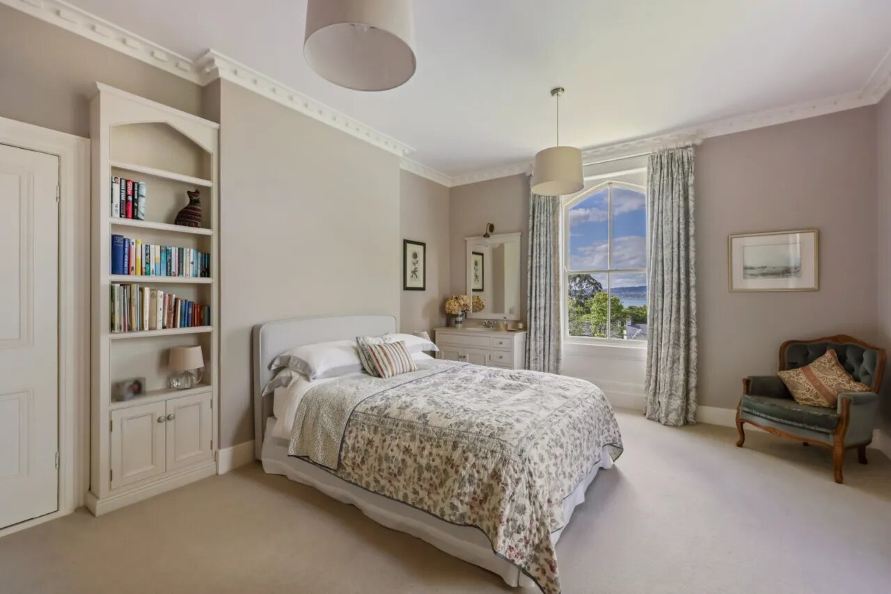 Slinden House, 21 Station Road, Holywood, County Down, BT18 0BP