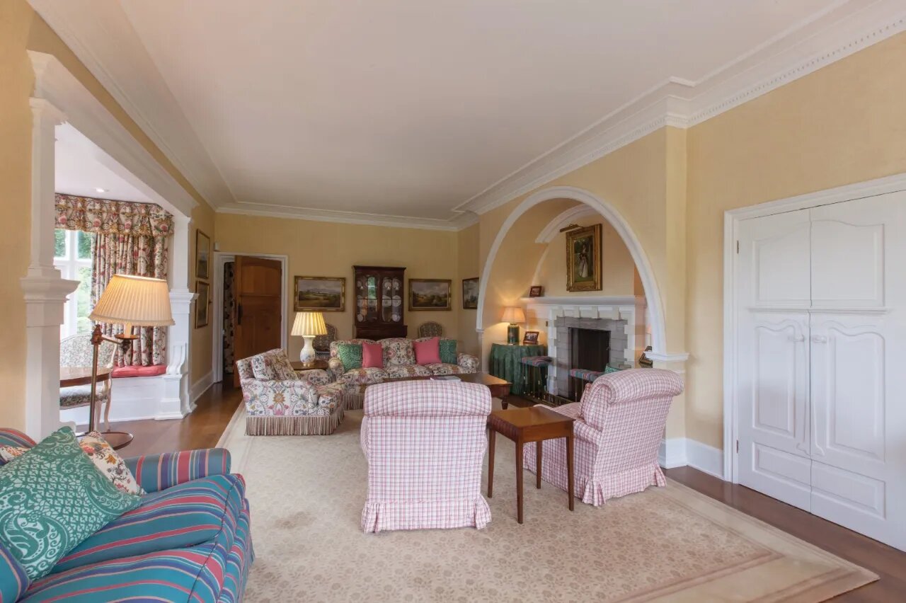 Rathmoyle, 40 Craigdarragh Road, Helens Bay, Bangor, County Down, BT19 1UB
