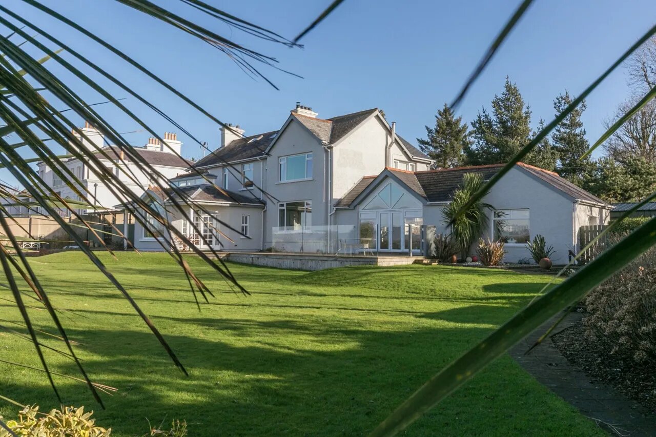 8 Clanbrassil Road, Holywood, County Down, BT18 0AR