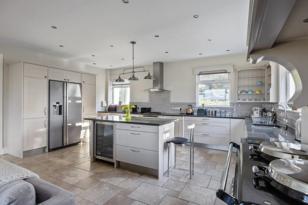 8 Clanbrassil Road, Holywood, County Down, BT18 0AR