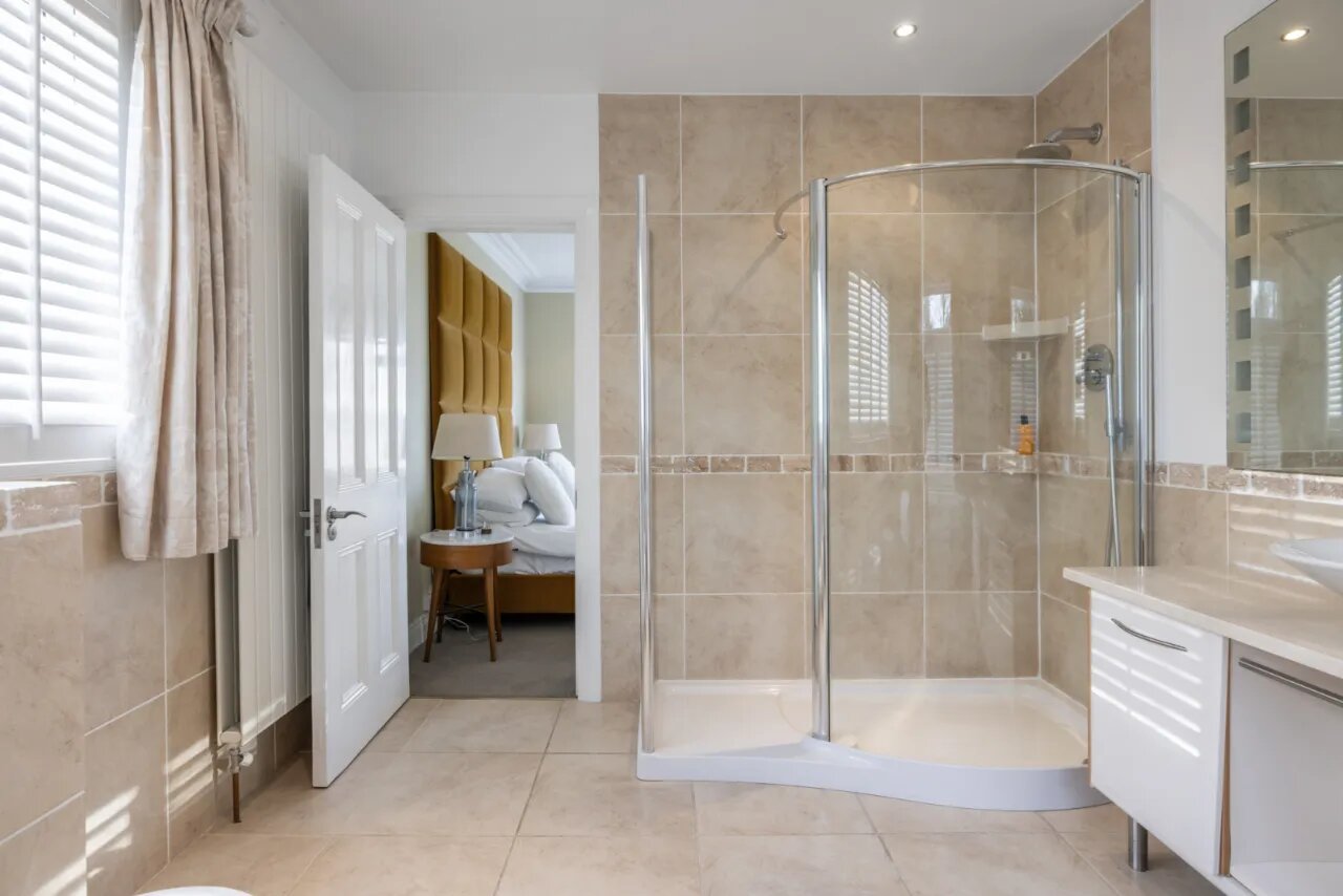 8 Clanbrassil Road, Holywood, County Down, BT18 0AR