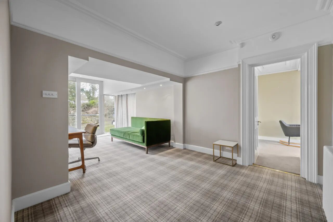 8 Clanbrassil Road, Holywood, County Down, BT18 0AR