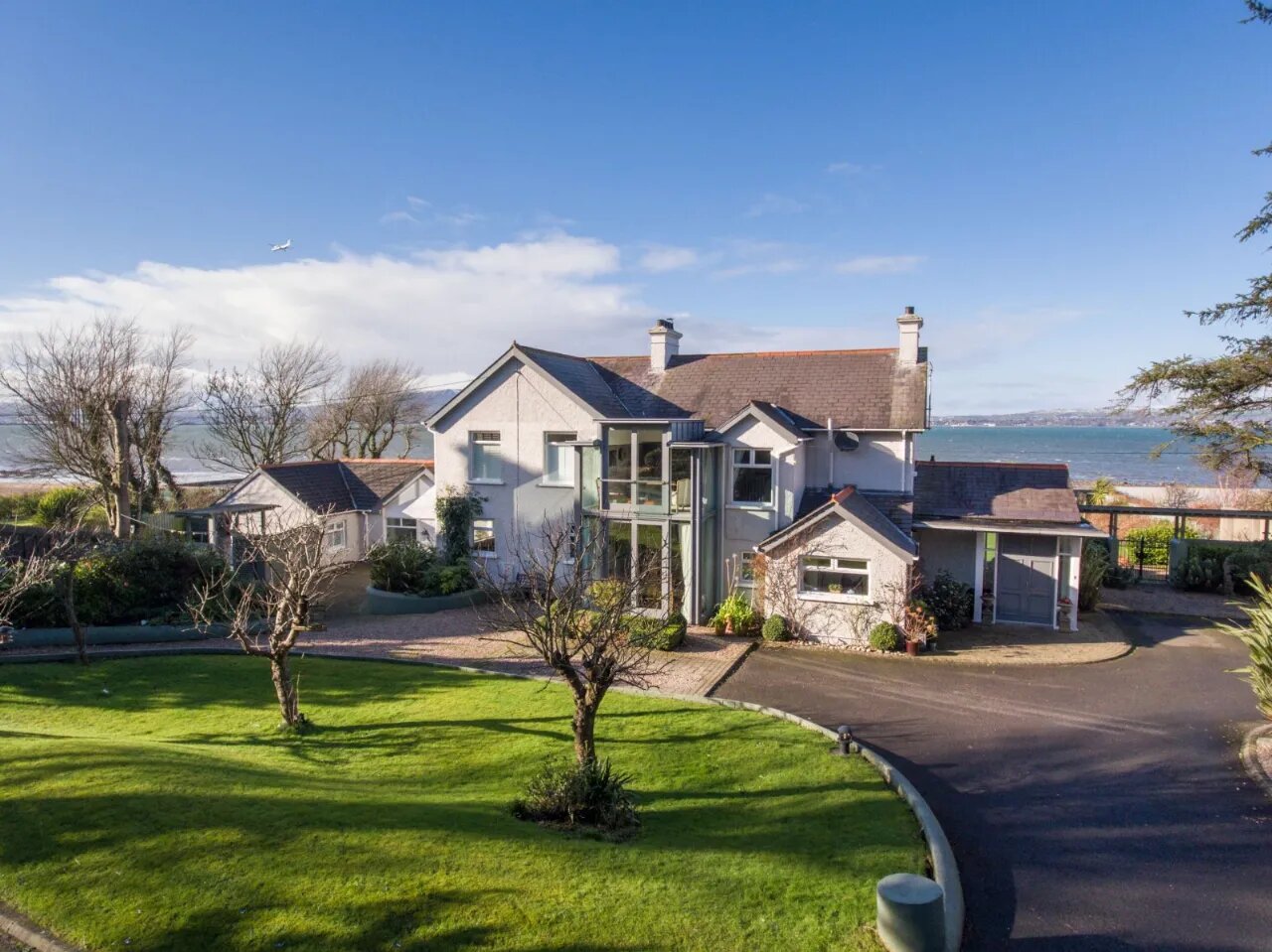 8 Clanbrassil Road, Holywood, County Down, BT18 0AR