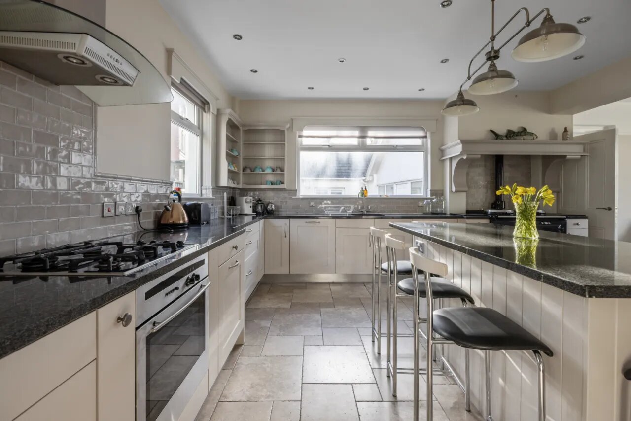 8 Clanbrassil Road, Holywood, County Down, BT18 0AR