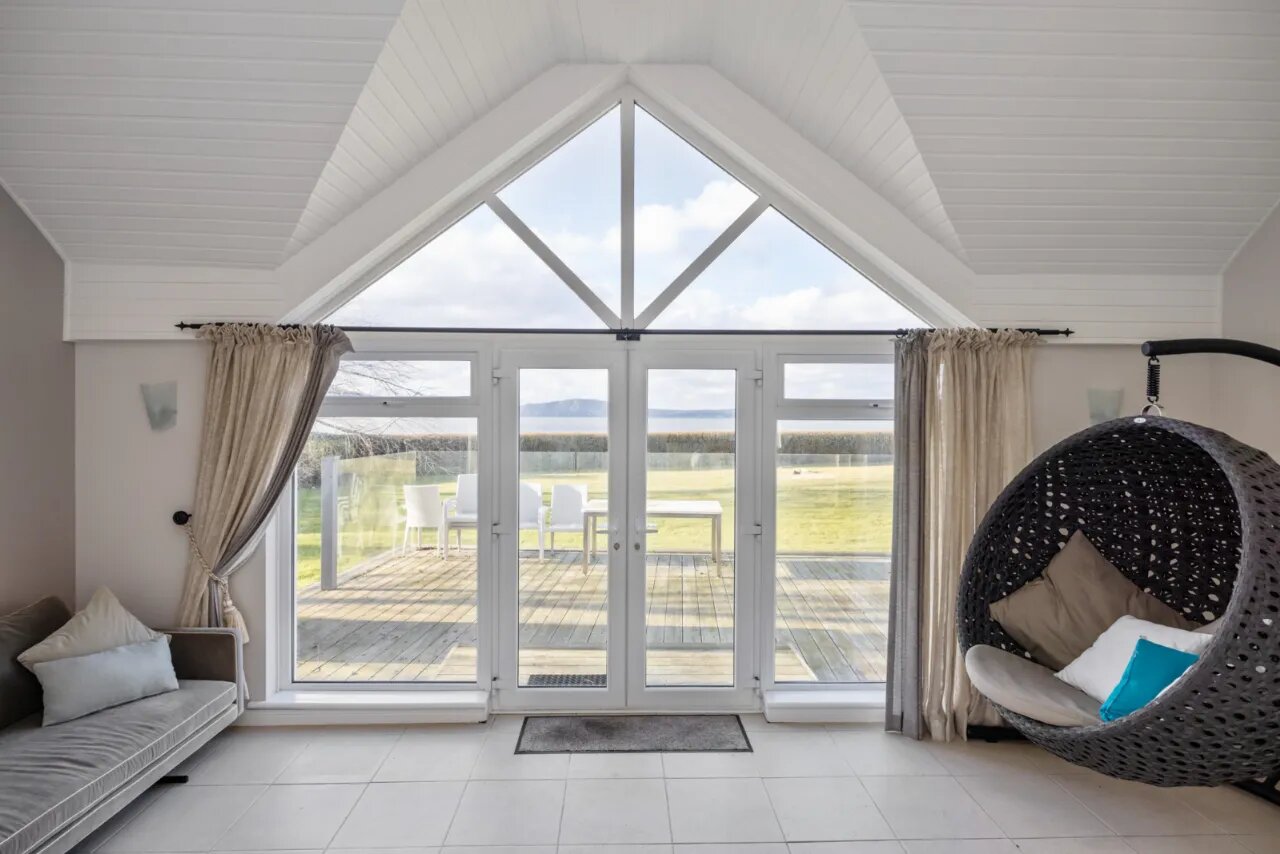 8 Clanbrassil Road, Holywood, County Down, BT18 0AR