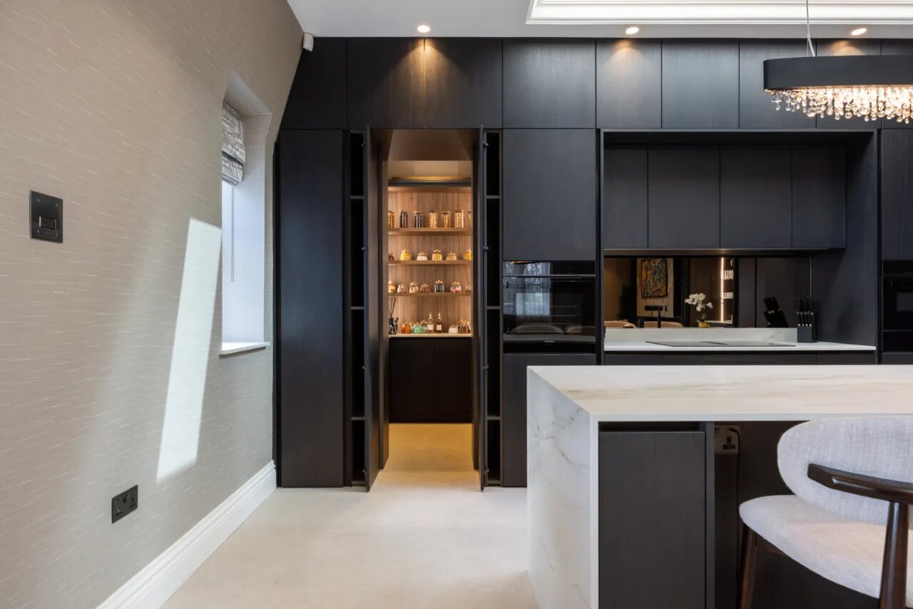 Penthouse Apt 18 The Mansion House, Ardavon Estate, Glen Road, Cultra, BT18