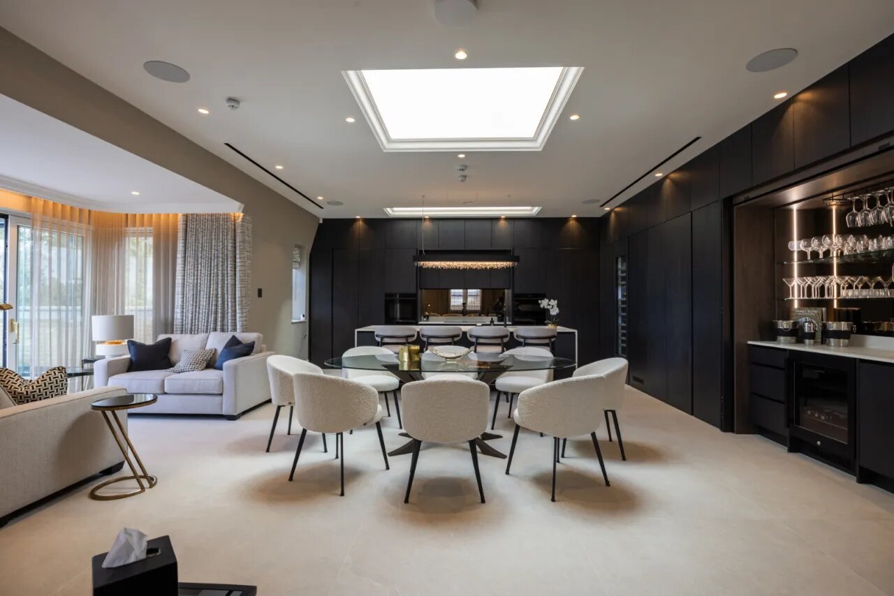 Penthouse Apt 18 The Mansion House, Ardavon Estate, Glen Road, Cultra, BT18