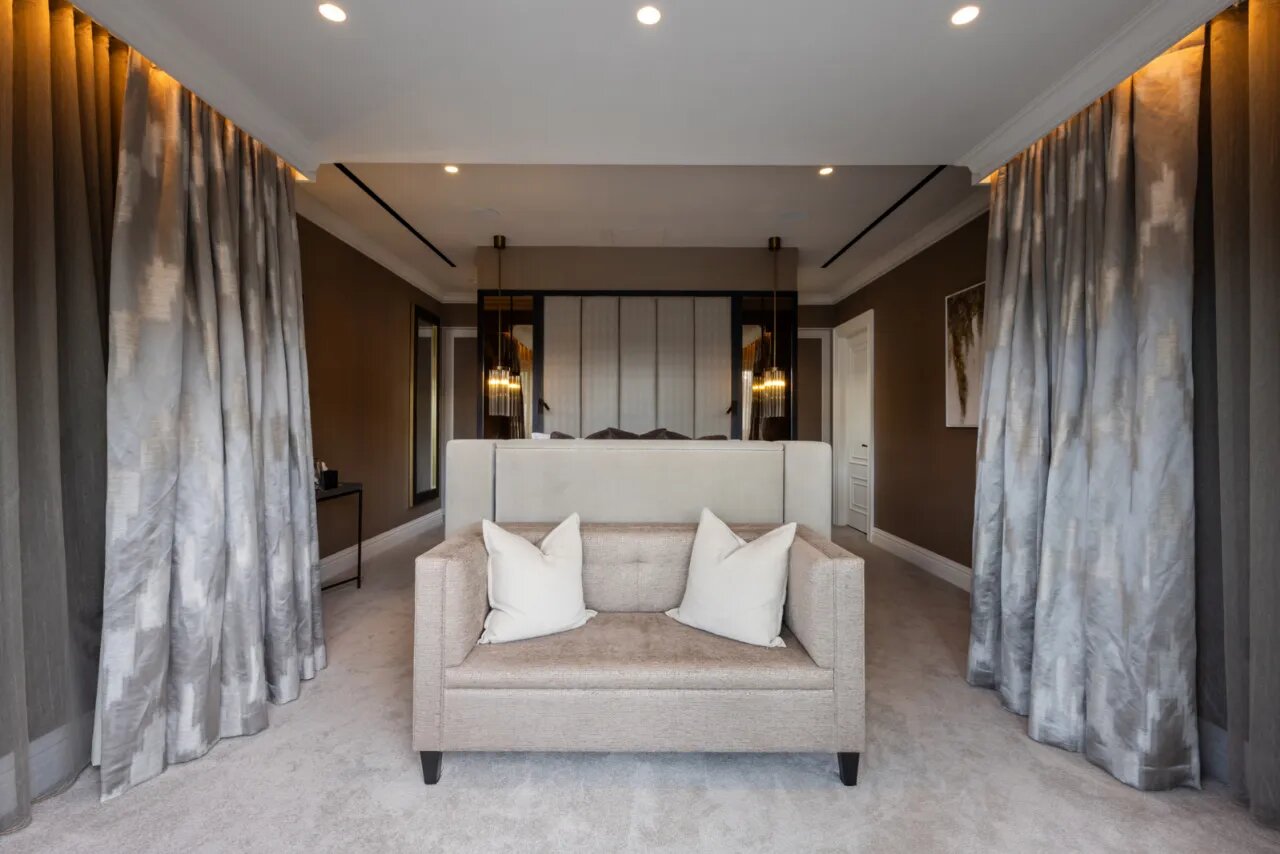 Penthouse Apt 18 The Mansion House, Ardavon Estate, Glen Road, Cultra, BT18