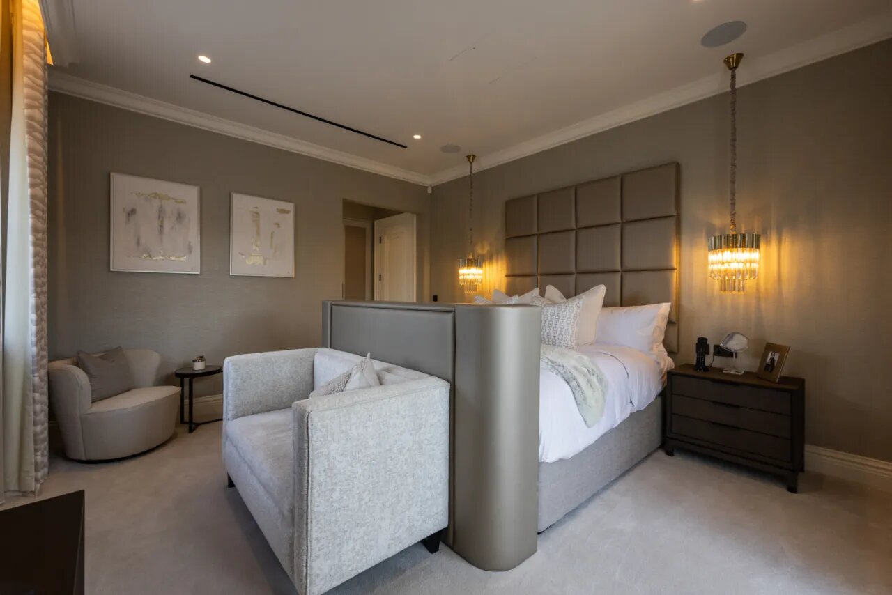 Penthouse Apt 18 The Mansion House, Ardavon Estate, Glen Road, Cultra, BT18