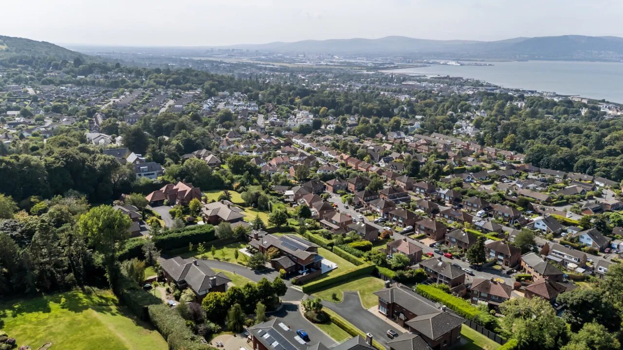 4 Ballymenoch Lane, Holywood, County Down, BT18 0EF