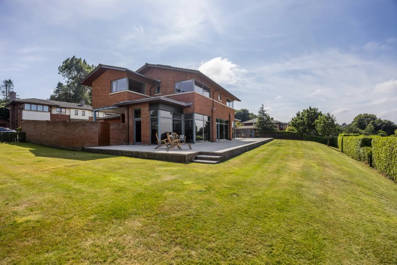 4 Ballymenoch Lane, Holywood, County Down, BT18 0EF