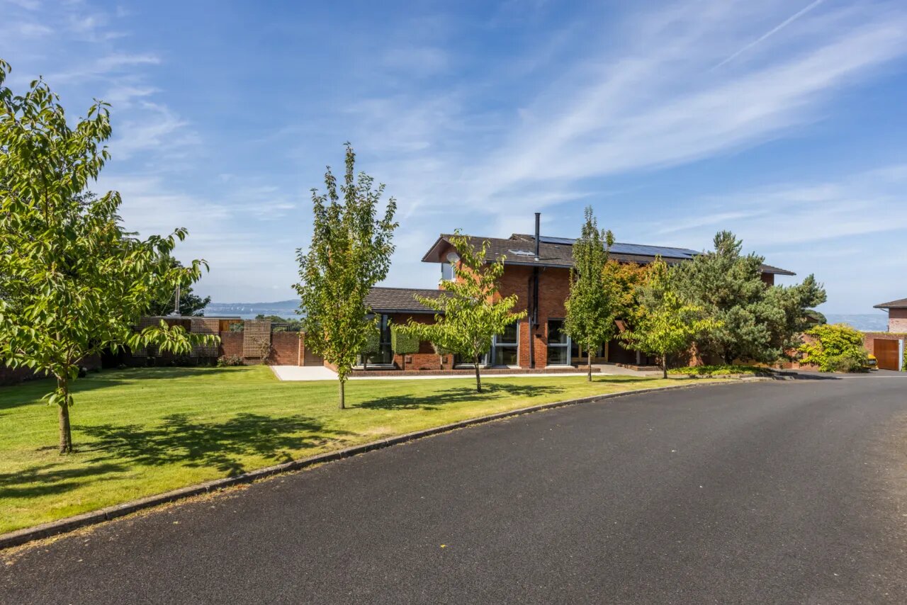 4 Ballymenoch Lane, Holywood, County Down, BT18 0EF