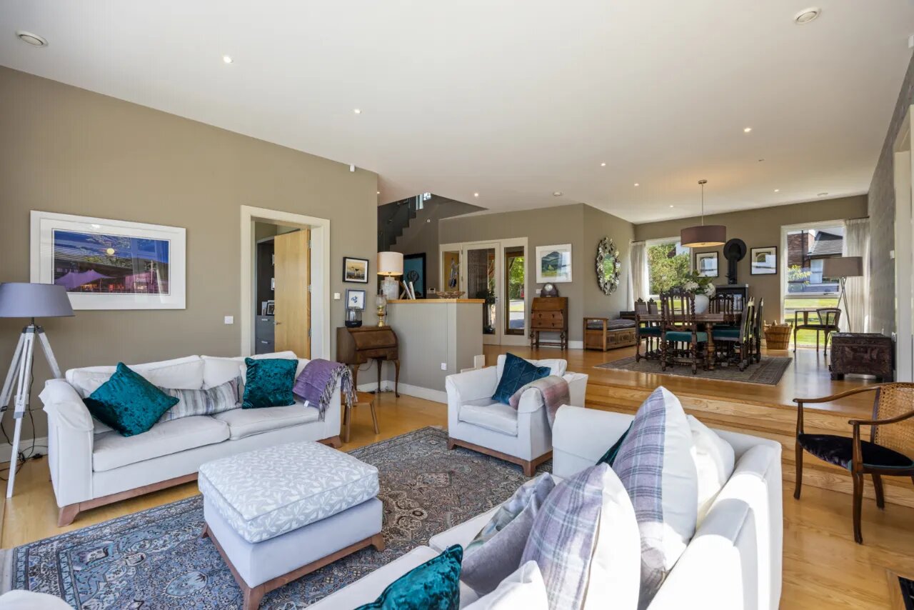 4 Ballymenoch Lane, Holywood, County Down, BT18 0EF