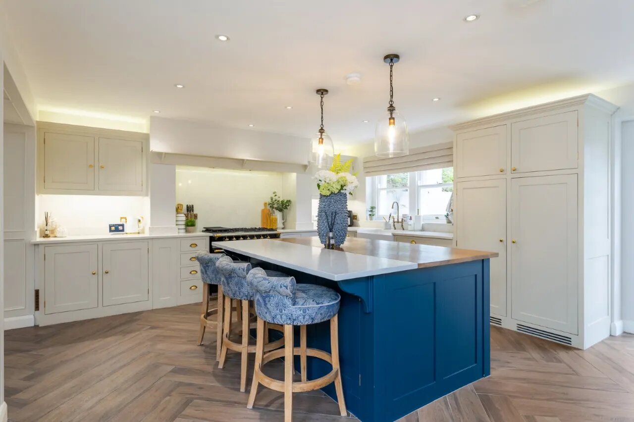 Greenmount, 205 Bangor Road, Holywood, County Down, BT18 0JG