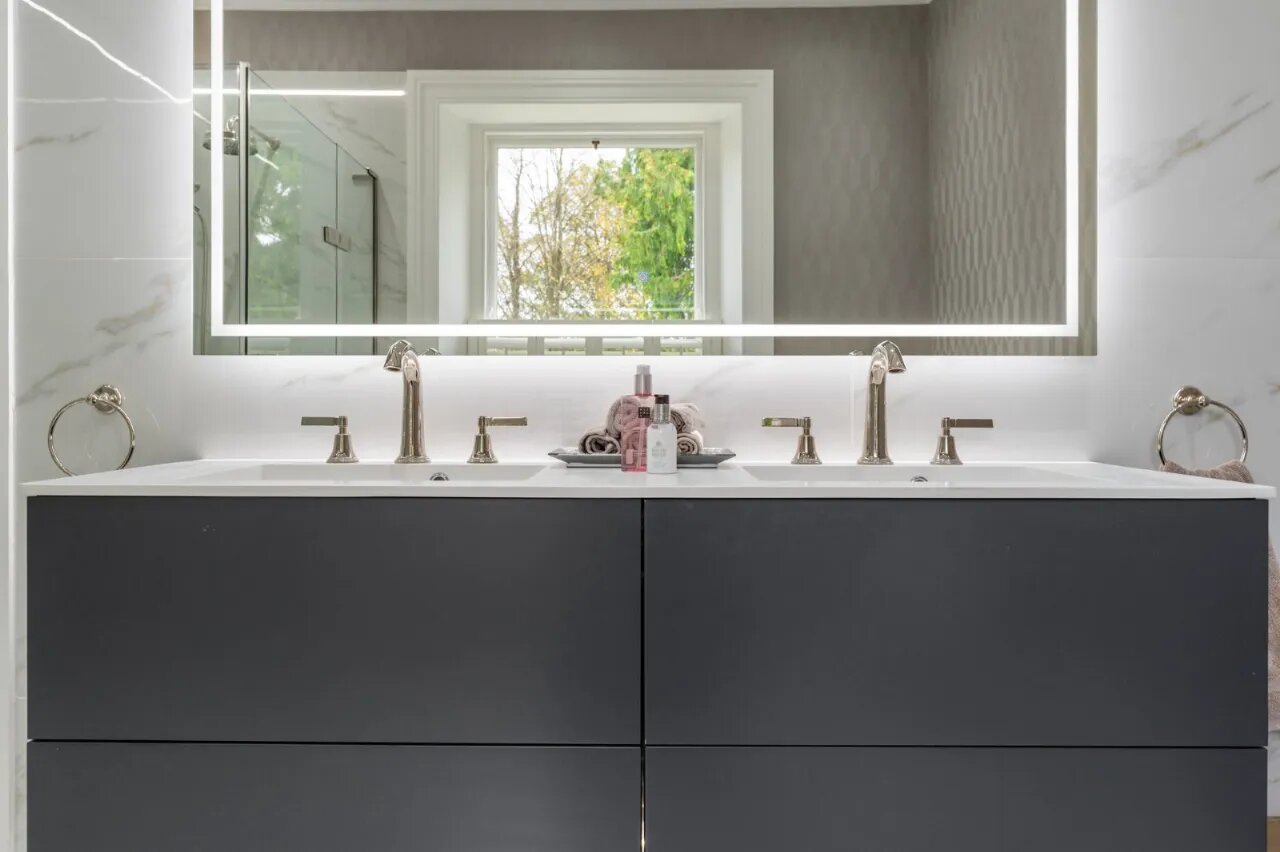 Greenmount, 205 Bangor Road, Holywood, County Down, BT18 0JG