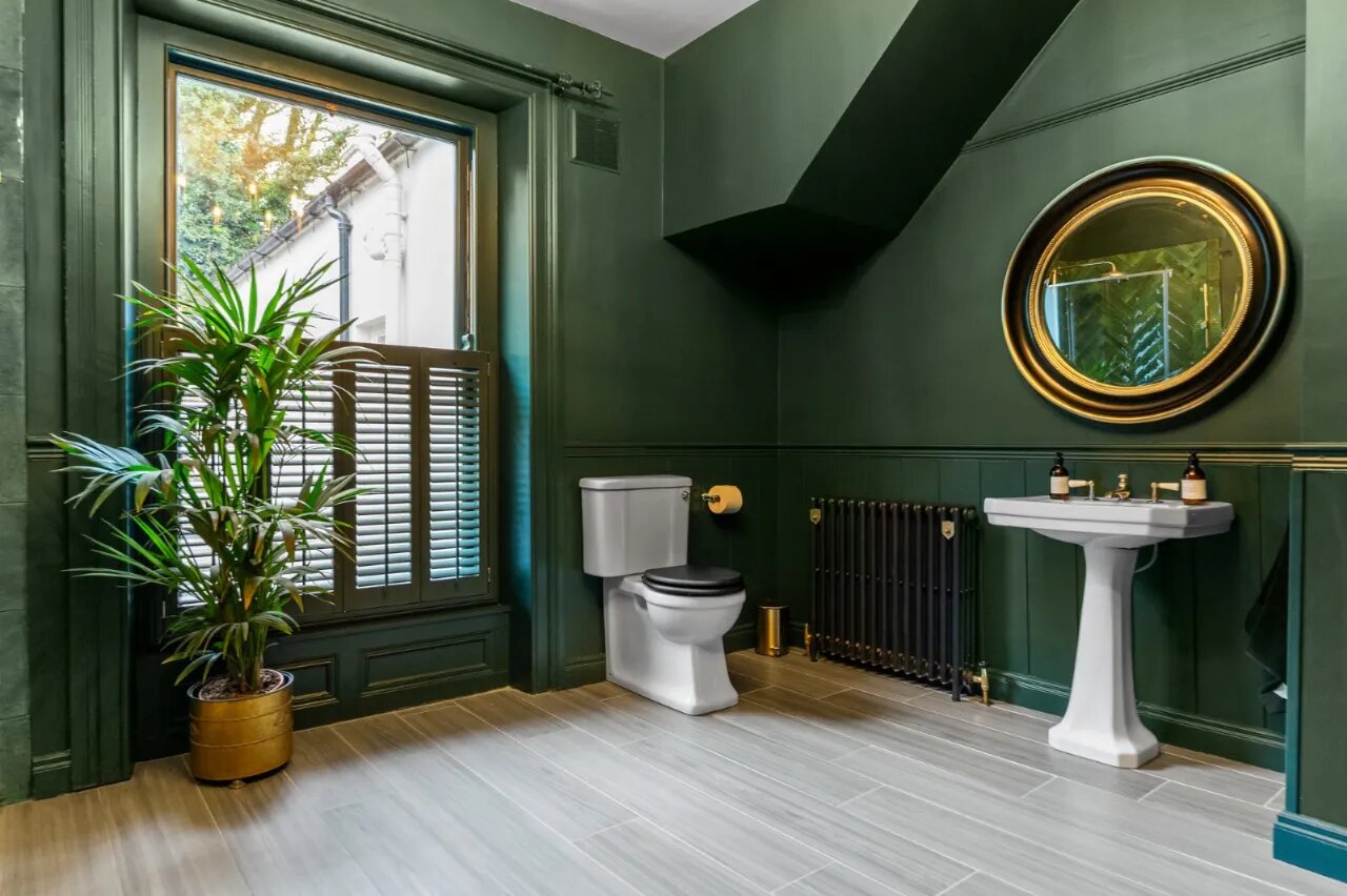 Greenmount, 205 Bangor Road, Holywood, County Down, BT18 0JG