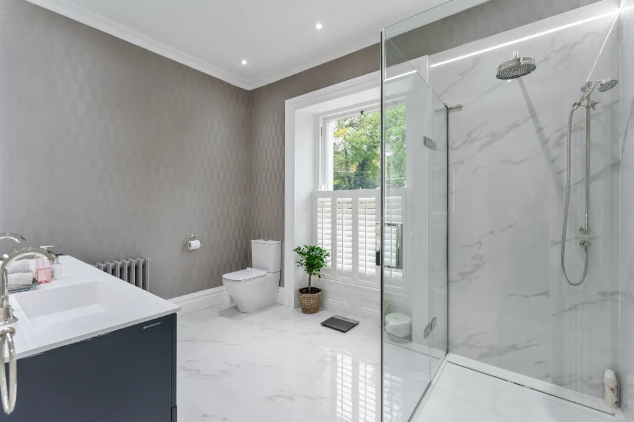 Greenmount, 205 Bangor Road, Holywood, County Down, BT18 0JG