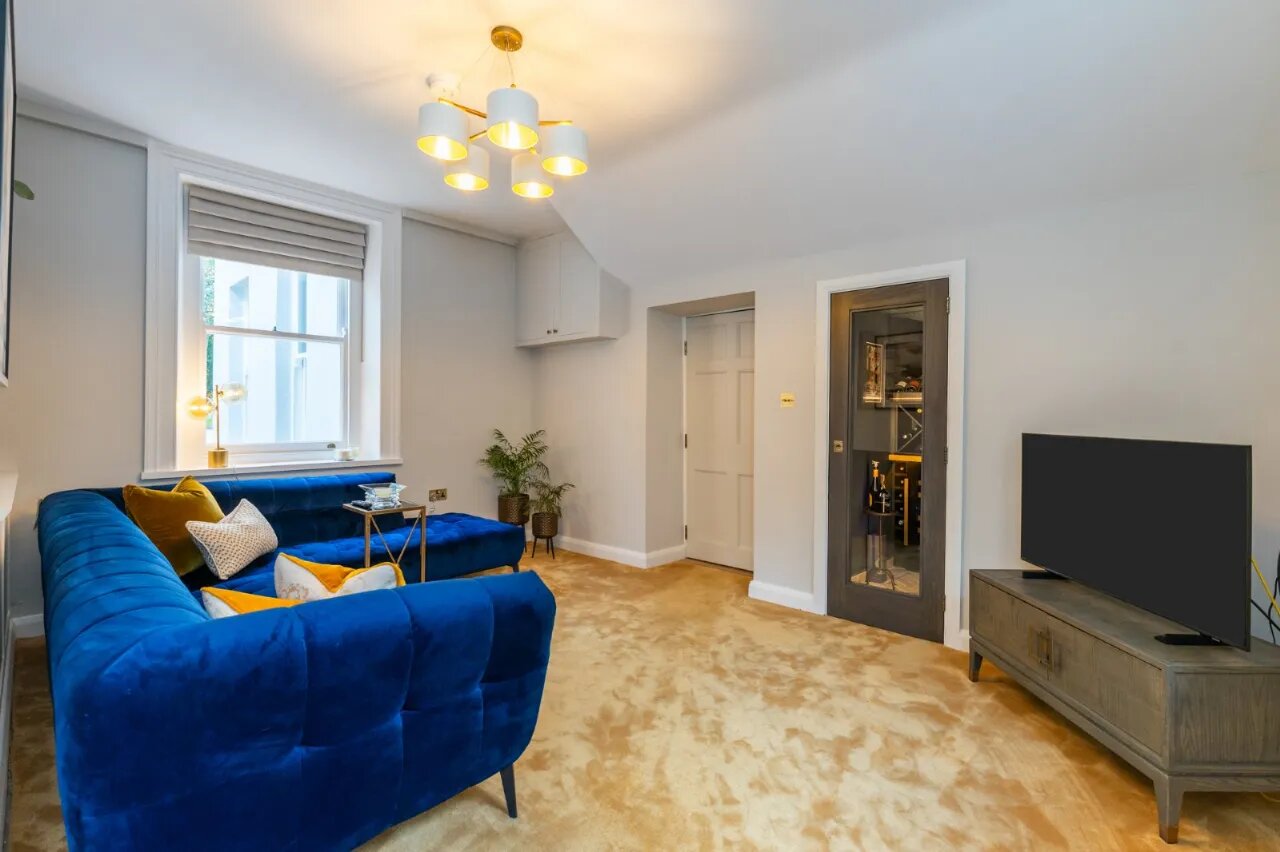 Greenmount, 205 Bangor Road, Holywood, County Down, BT18 0JG