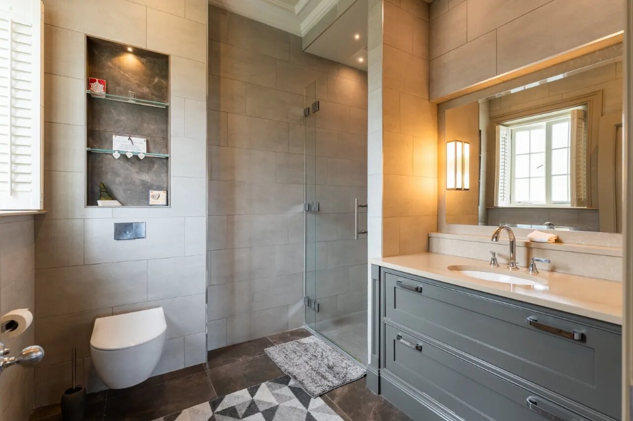 50A, Station Road, Craigavad, Holywood, County Down, BT18 0BP