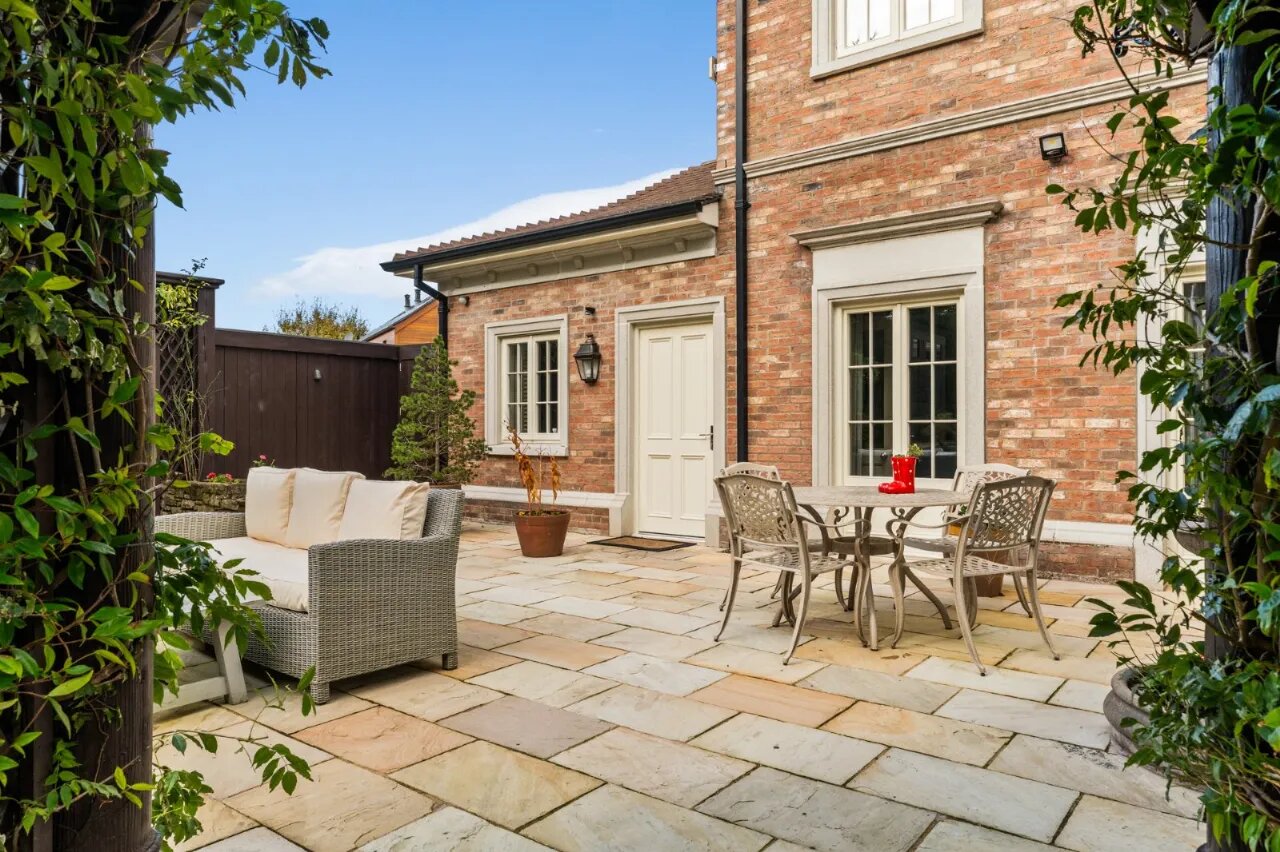 50A, Station Road, Craigavad, Holywood, County Down, BT18 0BP