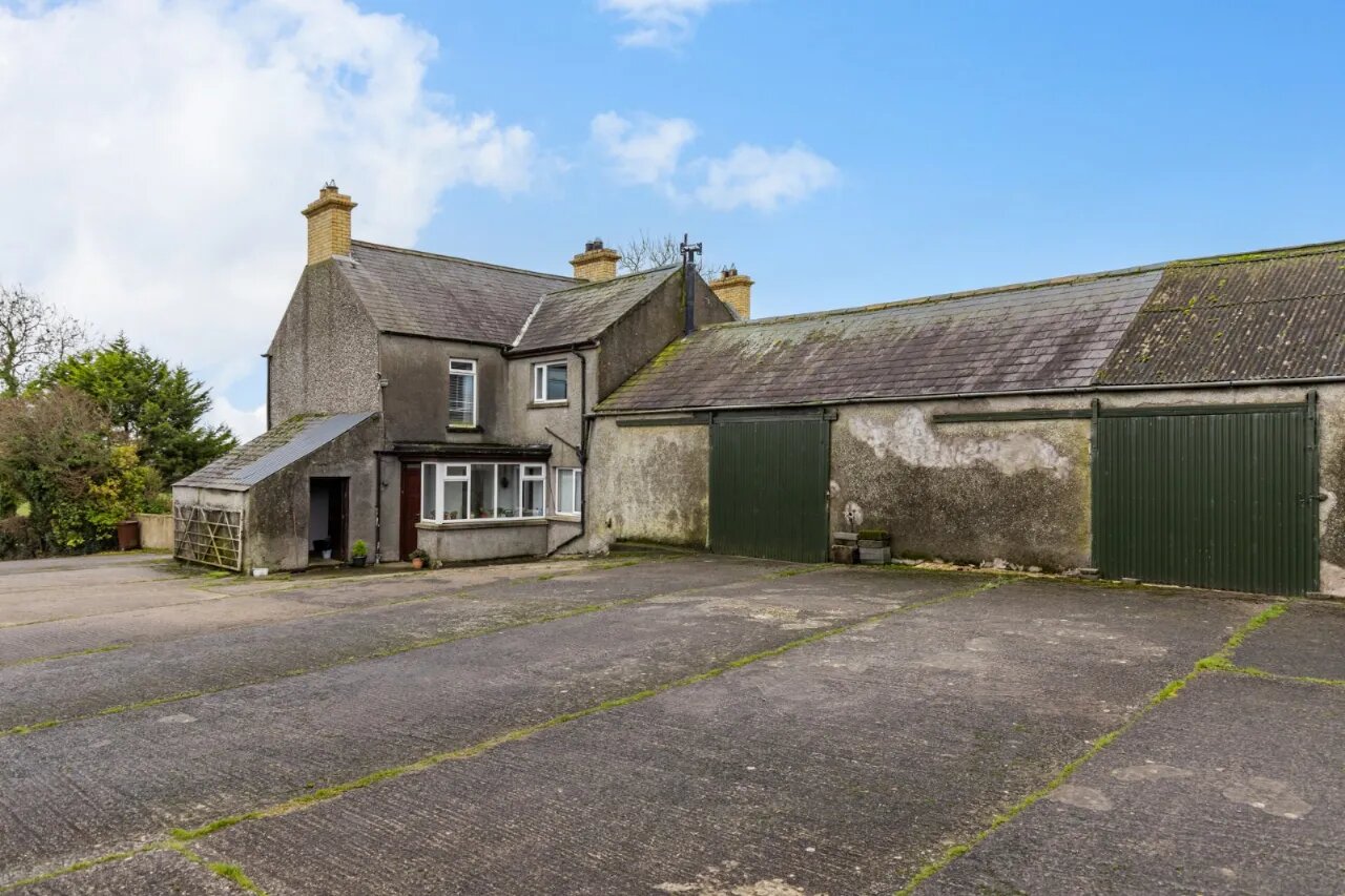 31 The Burn Road, Comber, Newtownards, County Down, BT23 5RY