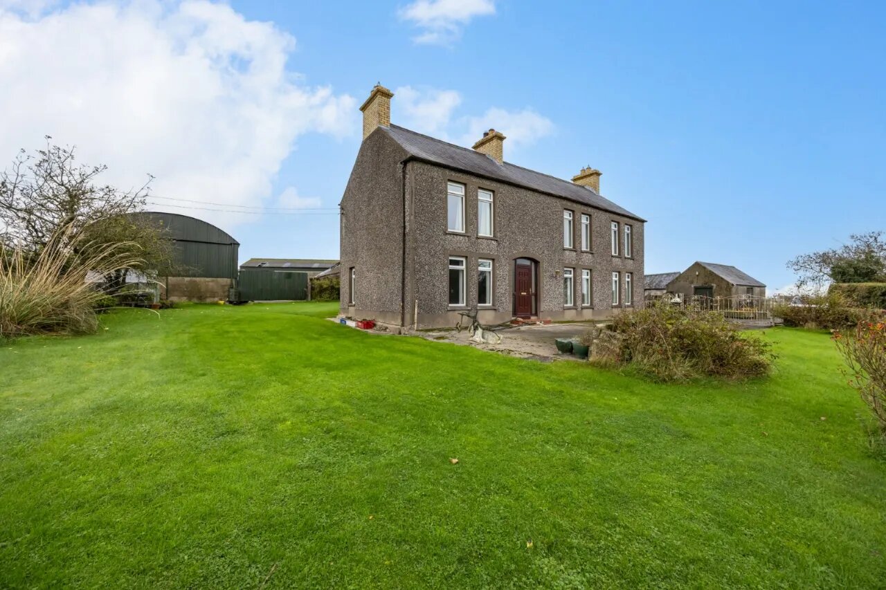 31 The Burn Road, Comber, Newtownards, County Down, BT23 5RY