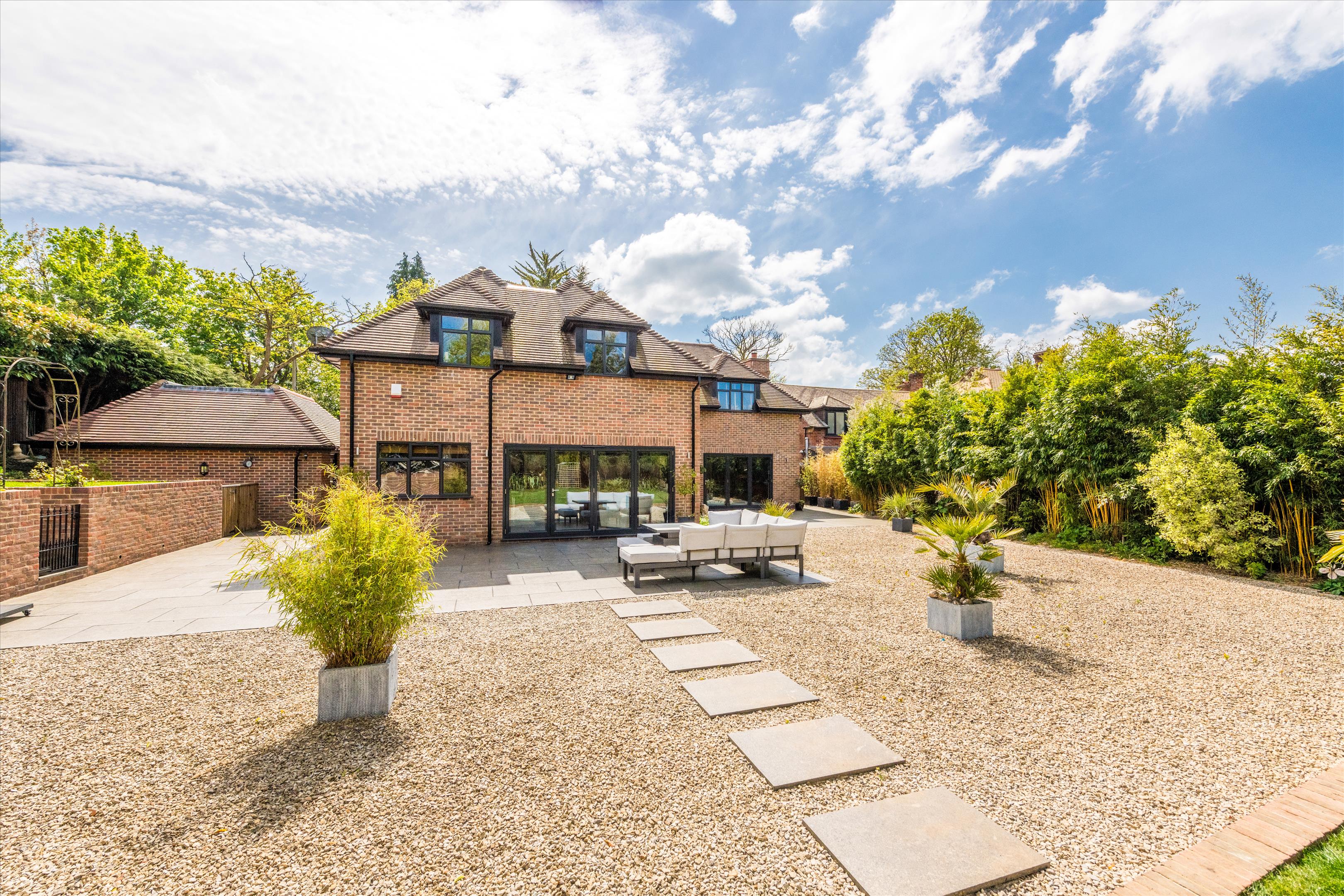 Milton Avenue, Badgers Mount, Sevenoaks, Kent TN14