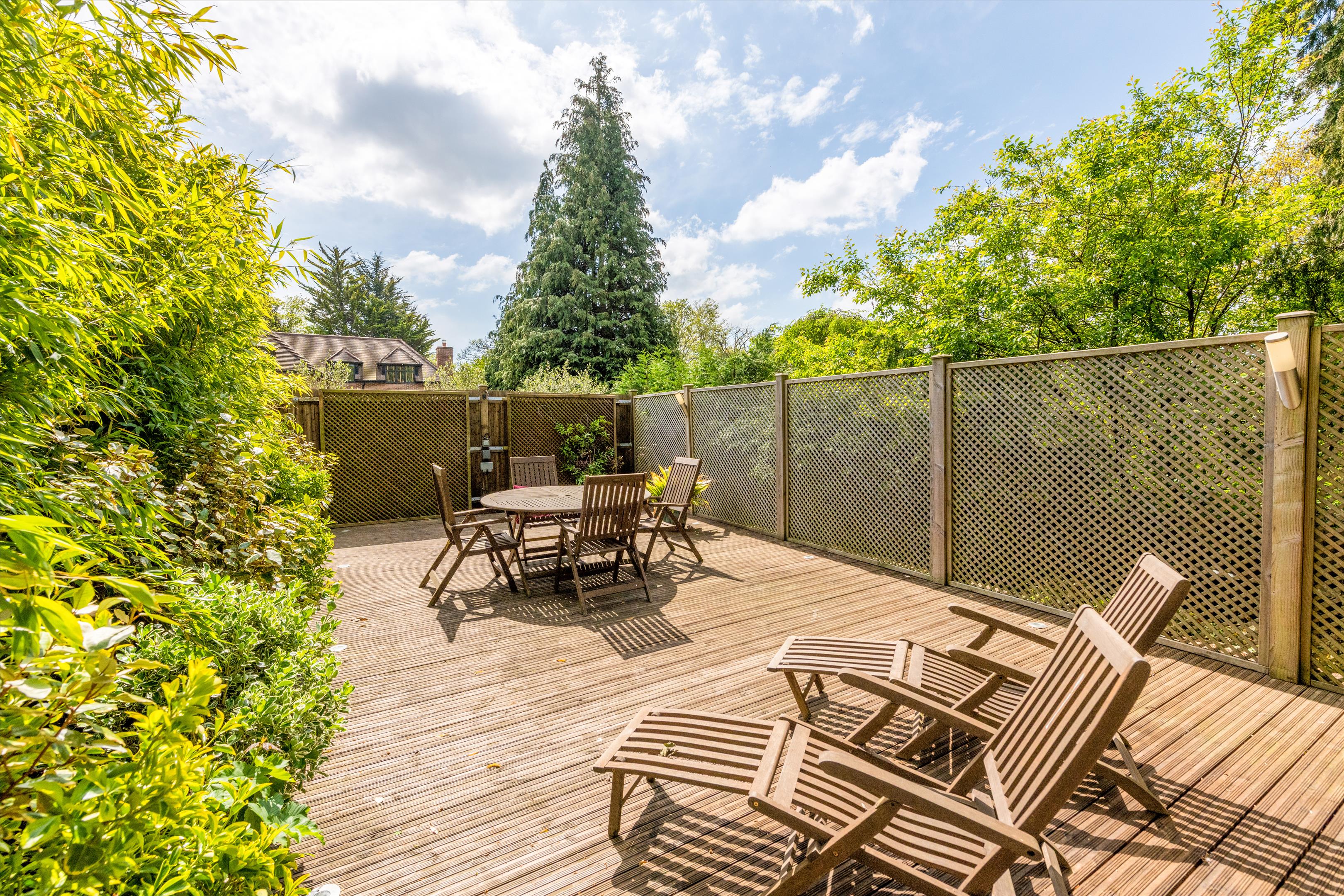 Milton Avenue, Badgers Mount, Sevenoaks, Kent TN14
