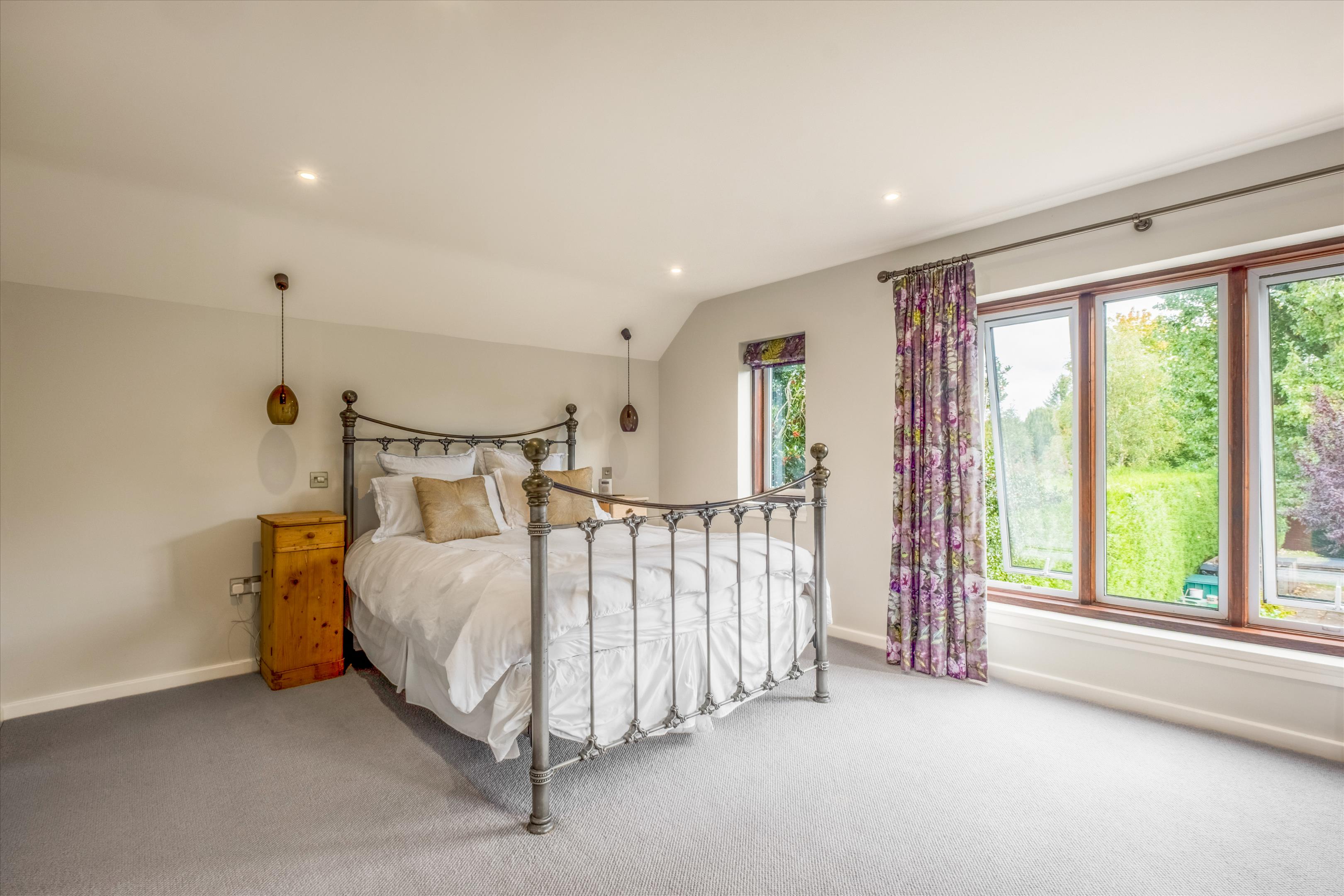 Elliotts Lane, Brasted, Westerham, Kent, TN16