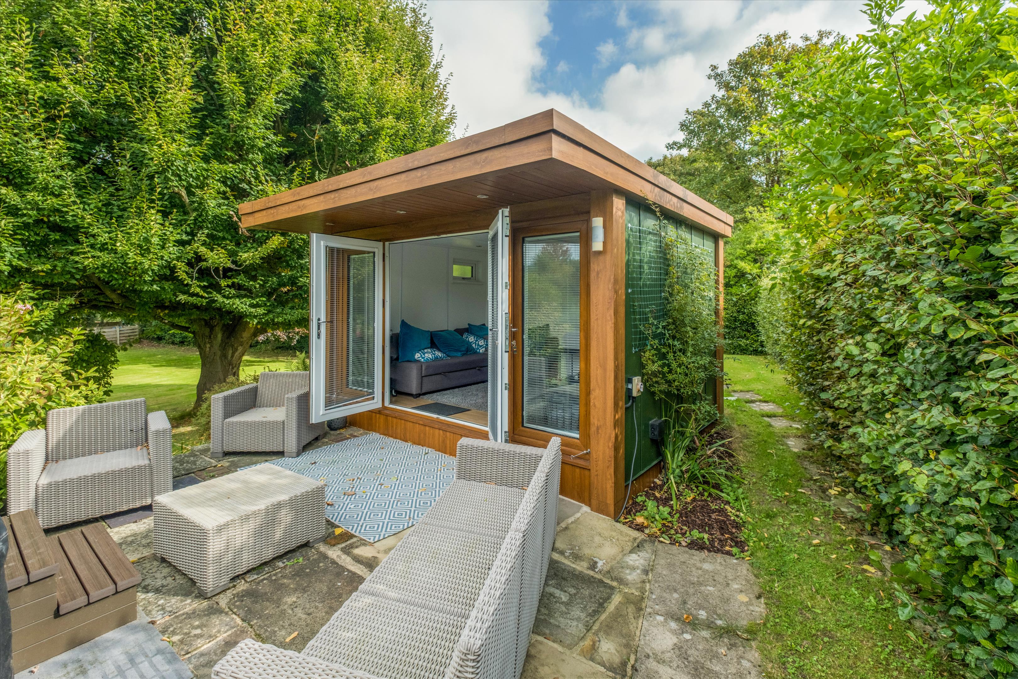 Elliotts Lane, Brasted, Westerham, Kent, TN16