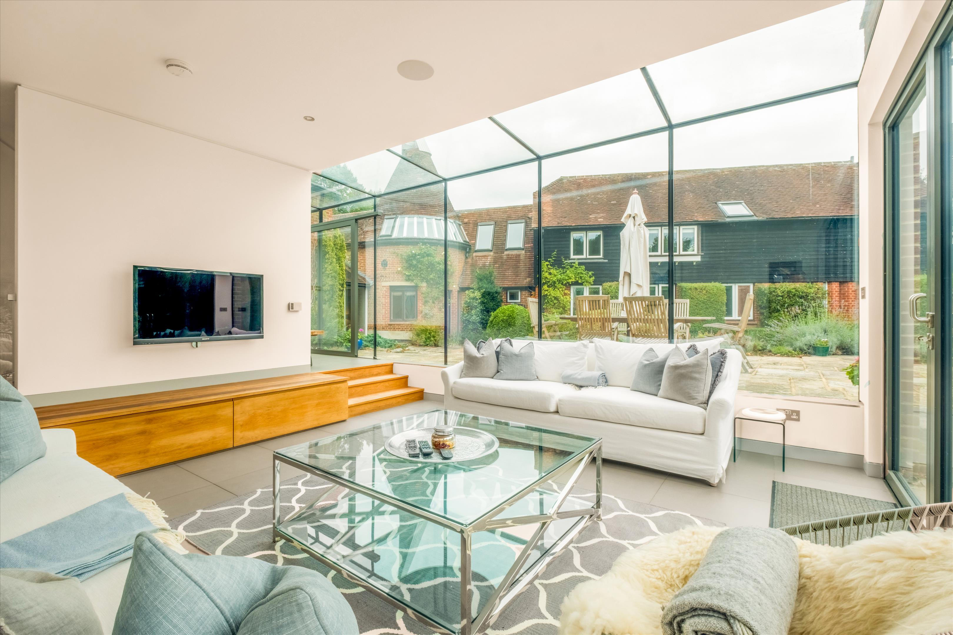 Elliotts Lane, Brasted, Westerham, Kent, TN16